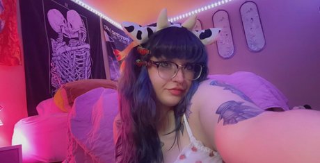 Nacktes geleaktes OnlyFans-Foto von Cowlil