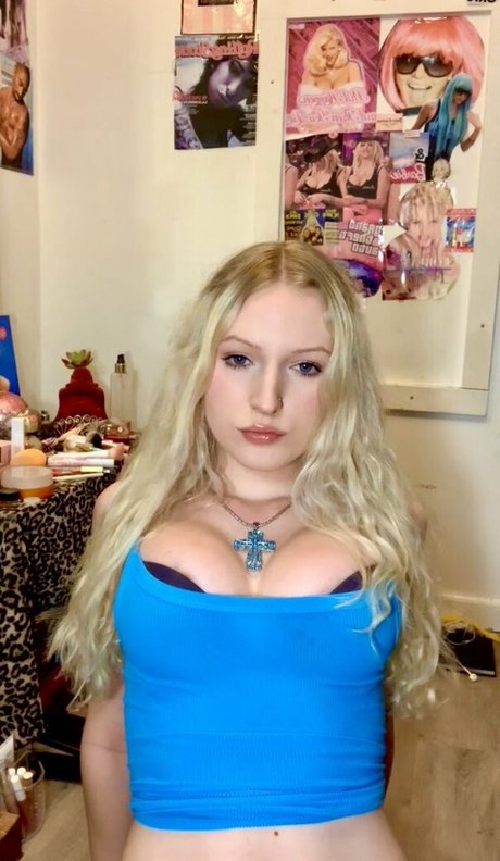 Nacktes geleaktes OnlyFans-Foto von Cece Nicole Smith