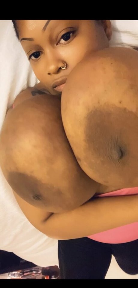 Nacktes geleaktes OnlyFans-Foto von Thickdanky