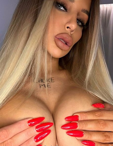 Nacktes geleaktes OnlyFans-Foto von Laura Mezyk