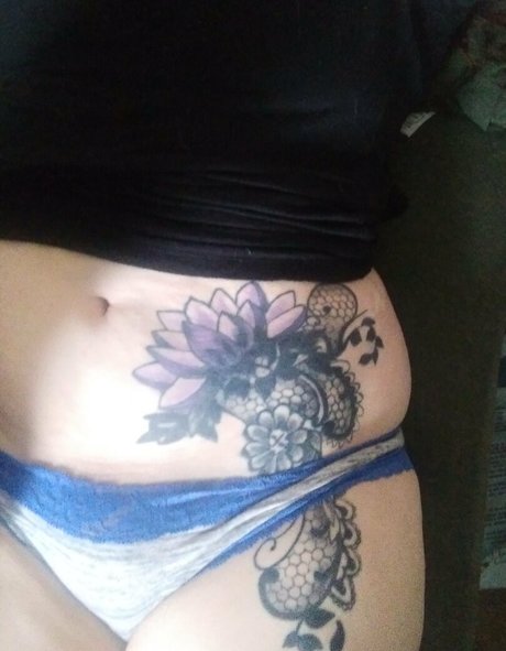 Nacktes geleaktes OnlyFans-Foto von Ohiomadegalfree