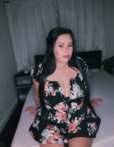 Nacktes geleaktes OnlyFans-Foto von Lovelyloulouxo