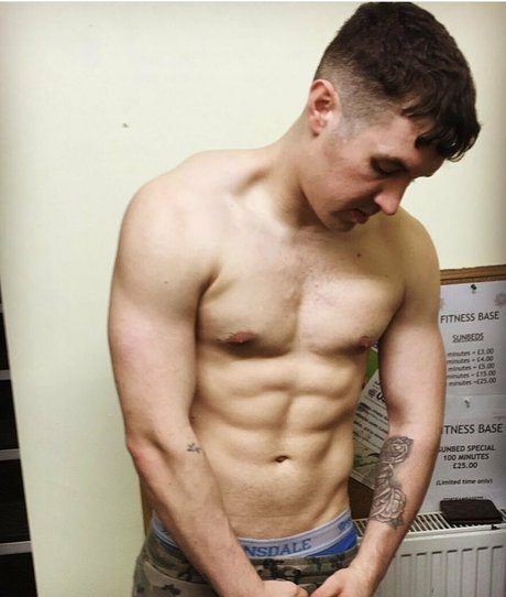 Nacktes geleaktes OnlyFans-Foto von Wolfuncensored