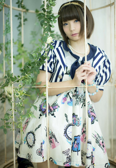 Ayame_apricot