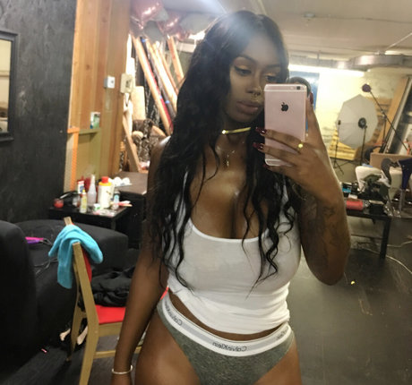 Nonniebaby