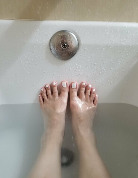 Jadezfeet