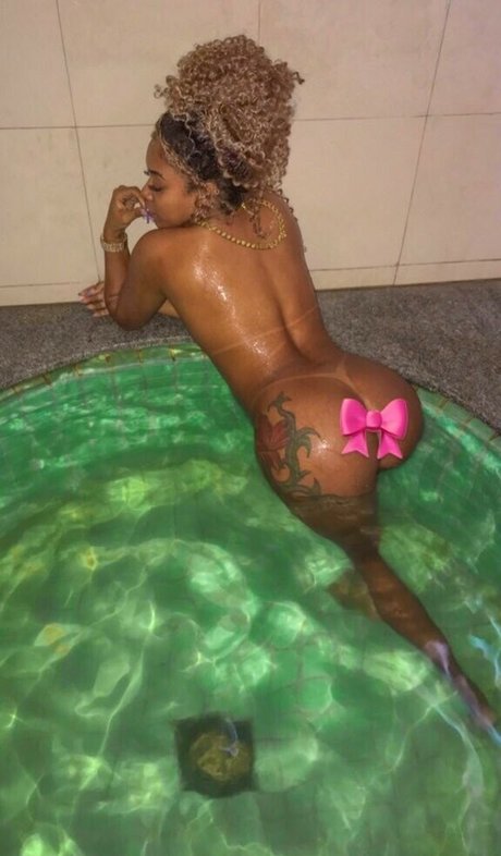 Nacktes geleaktes OnlyFans-Foto von Cynthya Cybelle