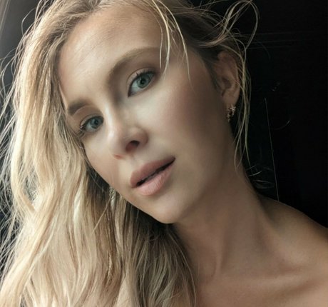 Nacktes geleaktes OnlyFans-Foto von Mallory Moore