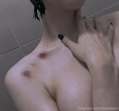 Nacktes geleaktes OnlyFans-Foto von Dumbbuni
