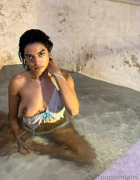 Nacktes geleaktes OnlyFans-Foto von Puppymami