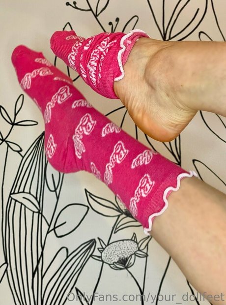 Yourdollfeet