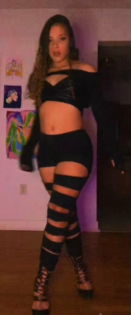 Nacktes geleaktes OnlyFans-Foto von Jassylulu69