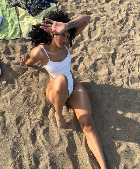 Nacktes geleaktes OnlyFans-Foto von Numochiii