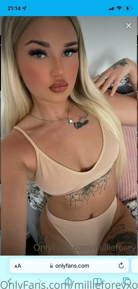 Nacktes geleaktes OnlyFans-Foto von Millieforeyxo