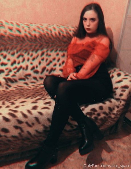 Nacktes geleaktes OnlyFans-Foto von Alicespace