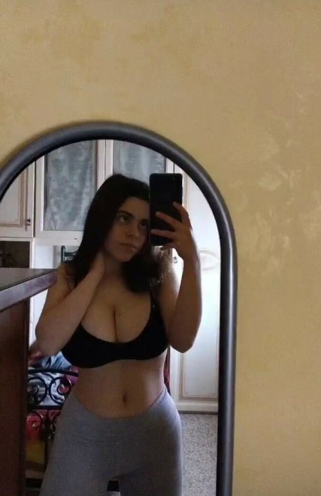 Nacktes geleaktes OnlyFans-Foto von Alessia Ancler