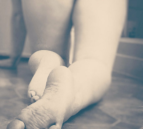 Nacktes geleaktes OnlyFans-Foto von Babyaliaaxo