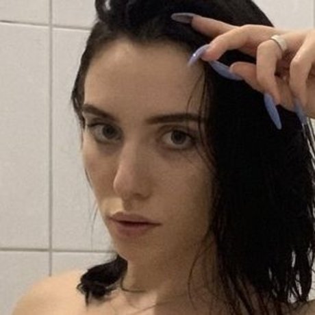 Nacktes geleaktes OnlyFans-Foto von Lilu666m