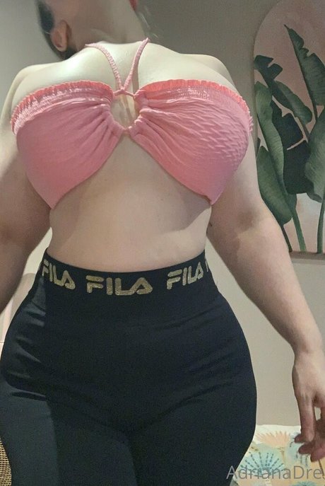 Nacktes geleaktes OnlyFans-Foto von Adrianadrethemasseuse