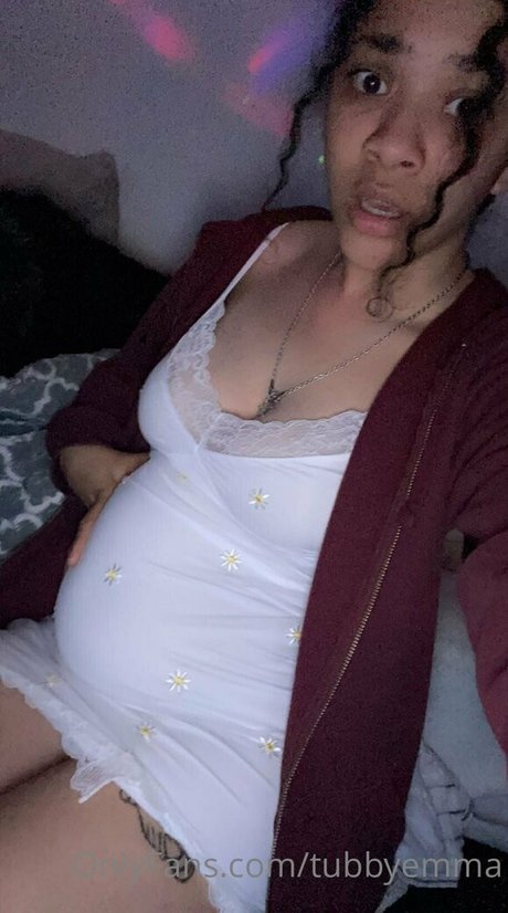 Nacktes geleaktes OnlyFans-Foto von Tubbyemma