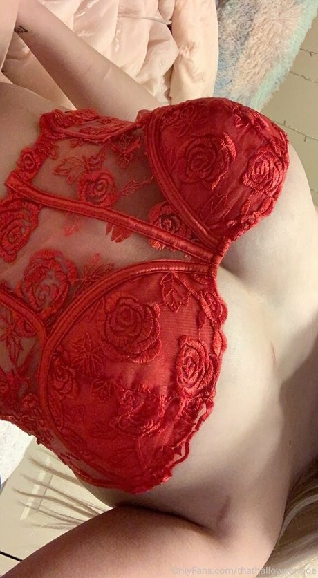 Nacktes geleaktes OnlyFans-Foto von Xoxbuttonsbabee