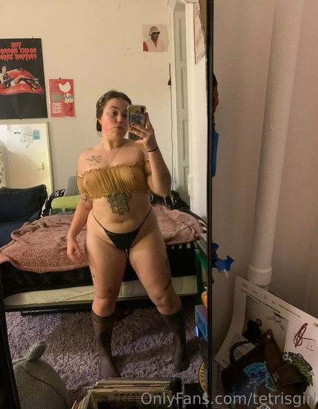 Nacktes geleaktes OnlyFans-Foto von Tetrisgirl