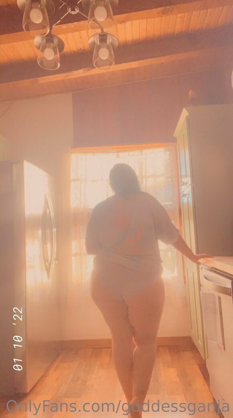 Nacktes geleaktes OnlyFans-Foto von Goddessganja