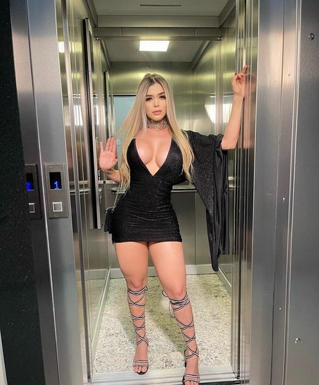 Nacktes geleaktes OnlyFans-Foto von Vitoria Rocha2