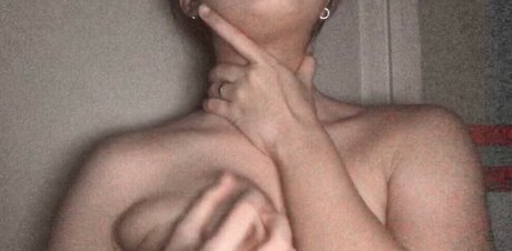 Nacktes geleaktes OnlyFans-Foto von Ligayamilana