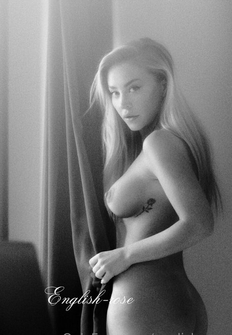 Nacktes geleaktes OnlyFans-Foto von Amber Bassick