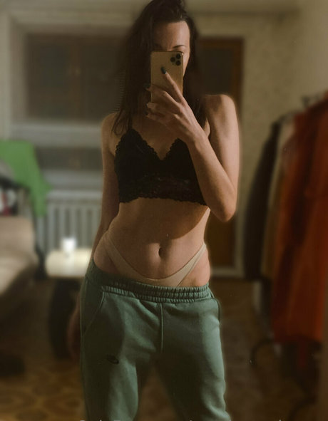 Nacktes geleaktes OnlyFans-Foto von Urprivatedancer