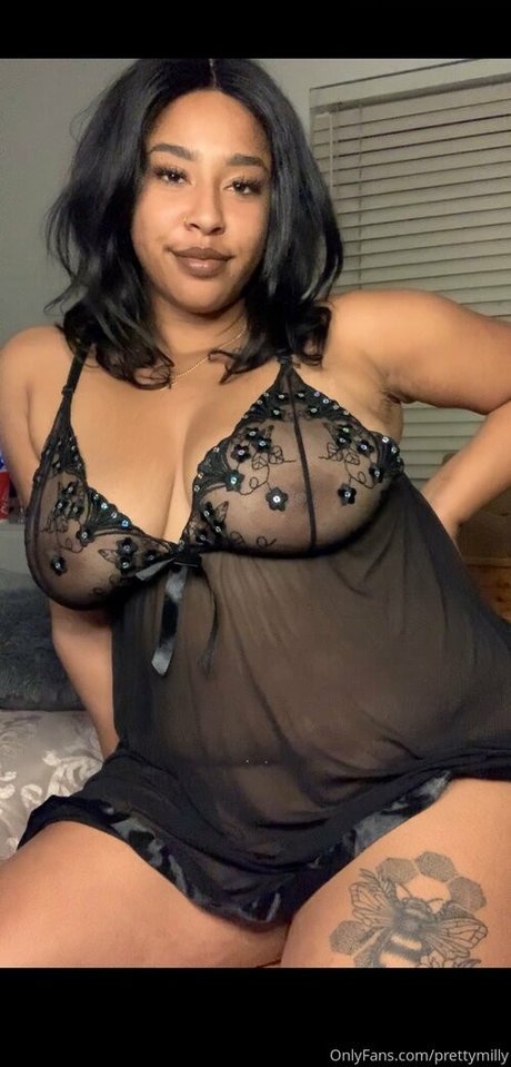 Nacktes geleaktes OnlyFans-Foto von Prettymilly
