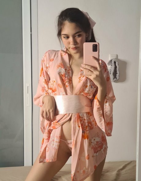 Nacktes geleaktes OnlyFans-Foto von Isabellefree